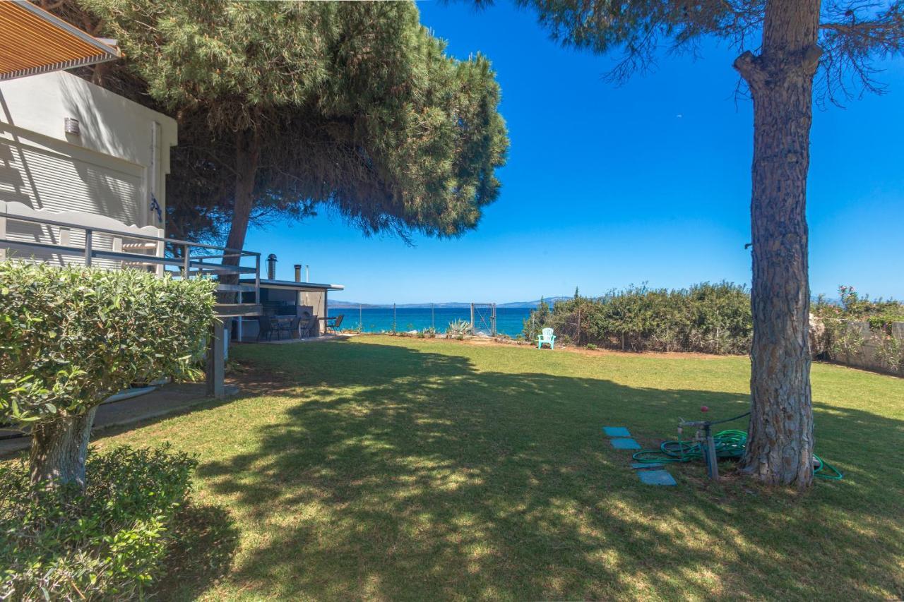 "Nirvana Seaside" By The Beach Nea Makri Exterior photo